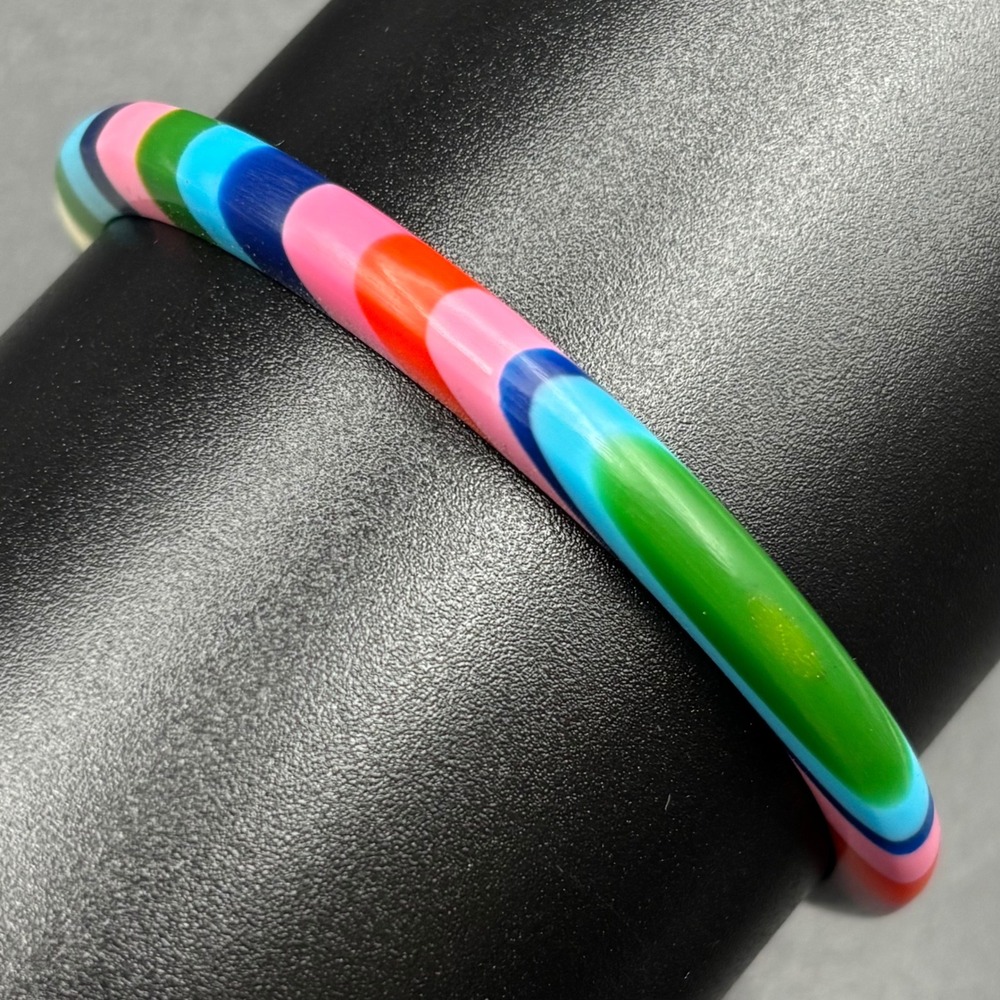 Vintage Multicolor Laminated Spacer Bangle Bullseye Pattern Size 7.75
